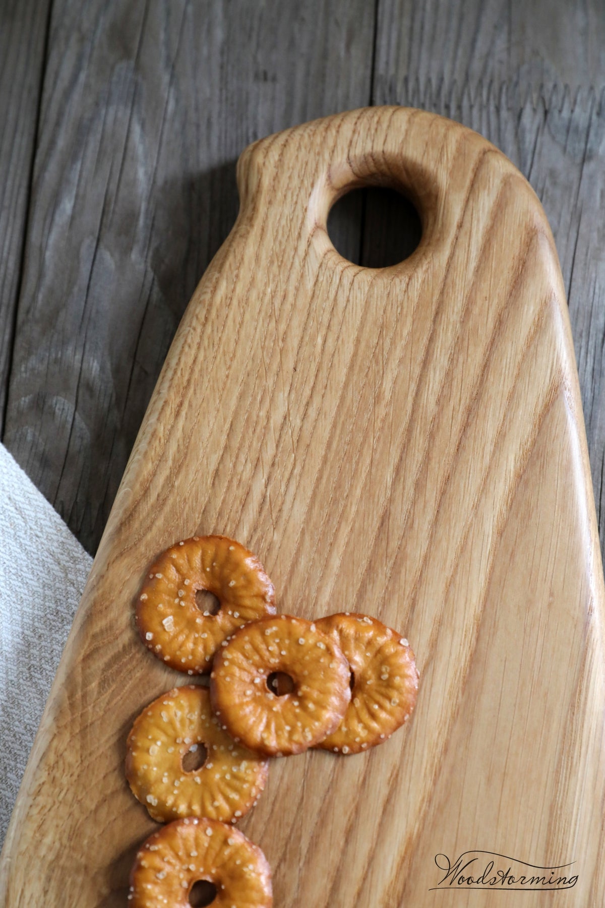 Cheese & Charcuterie Board | Bird-Shaped Oak Serving Board