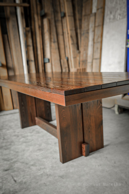 Outdoor Thermo Ash Table