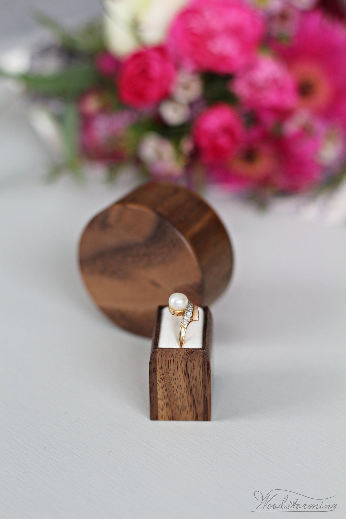 Round Walnut Proposal Ring Box
