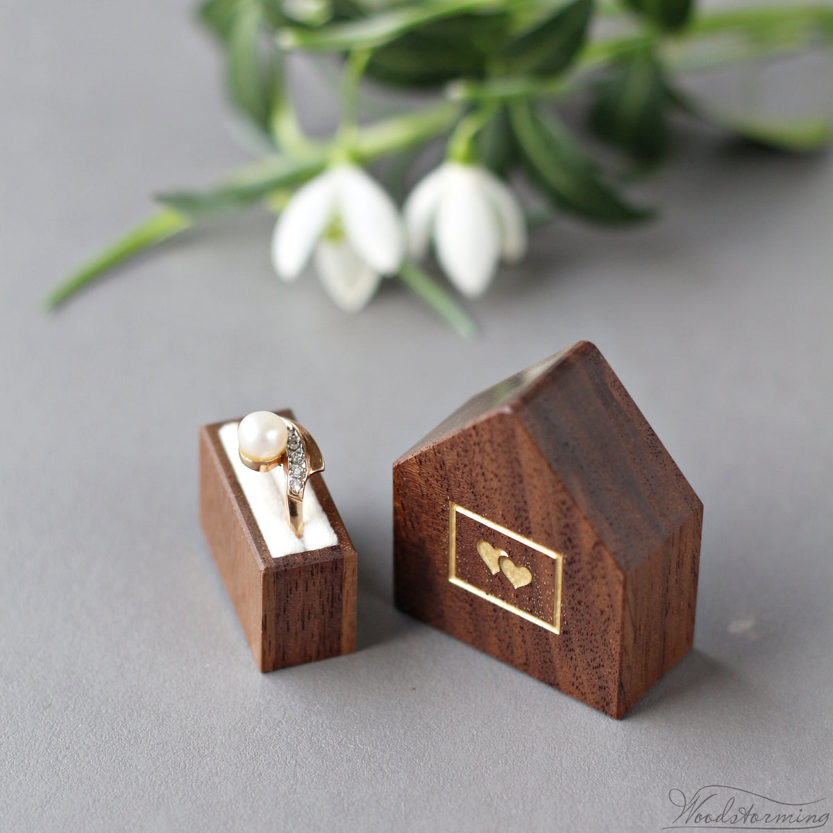 Walnut house-shaped wooden ring box for a proposal by Woodstorming. veri small and slim, pocket size ring box for delicate rings.